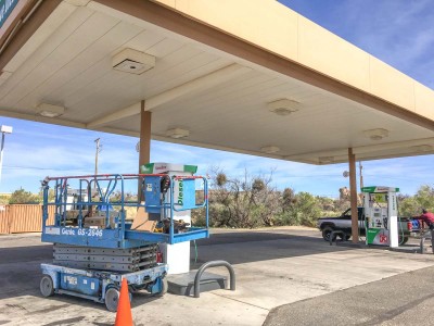 New LED light fixtures finally being installed at the Circle K in Oracle Wednesday, March 2. The Oracle Dark Skies Committee is happy that the Circle K management accommodated their request for the new lighting fixtures, in spite of the businesses being grandfathered in.