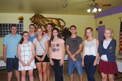 Foreign exchange students visit Mammoth Lions.