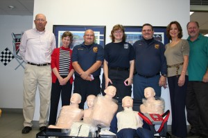 L to ROracle Fordowner Mark Phelpsand Office Manager Pat Schirrmacher, Office Manager; Pinal Rural Fire Rescue CPR Instructor Mike Miranda, EMS LieutenantDeanna Paine; Oracle Ford owner Patrice Ross and Sales Manager Kurt Christiansen.